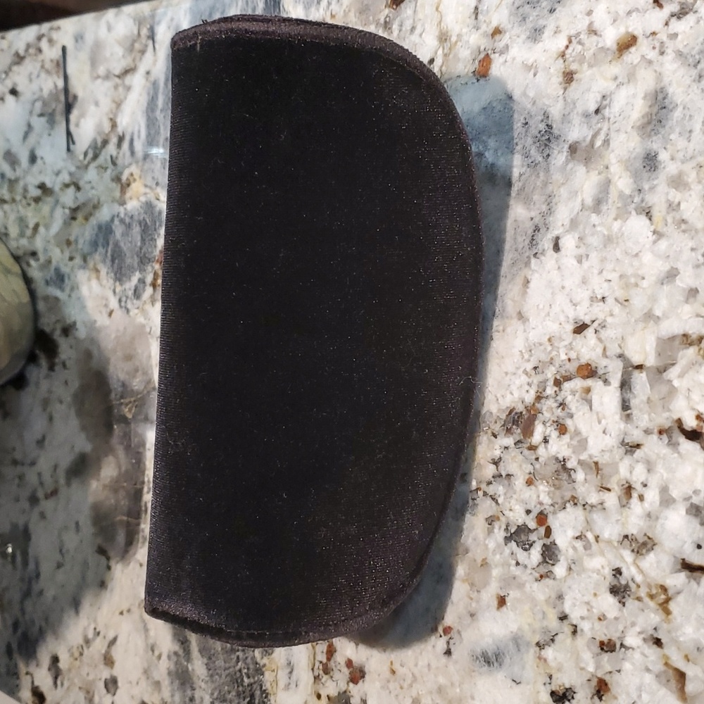 Tom Ford velour black/brown sunglasses case holder - Picture 4 of 12